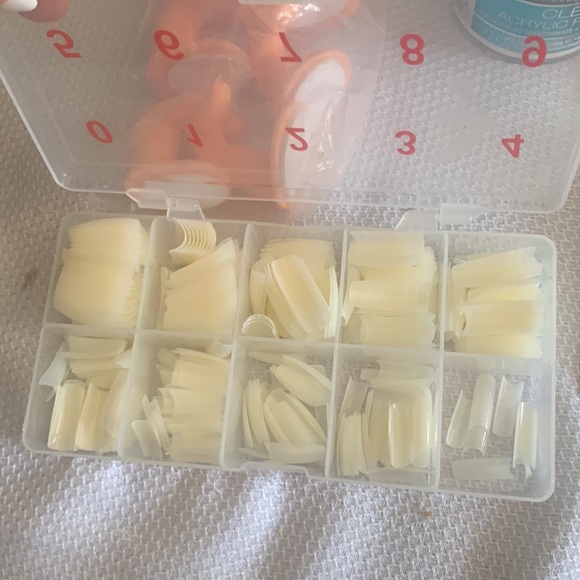 Mia Secret Clear Acrylic Powder bundle - Picture 6 of 6